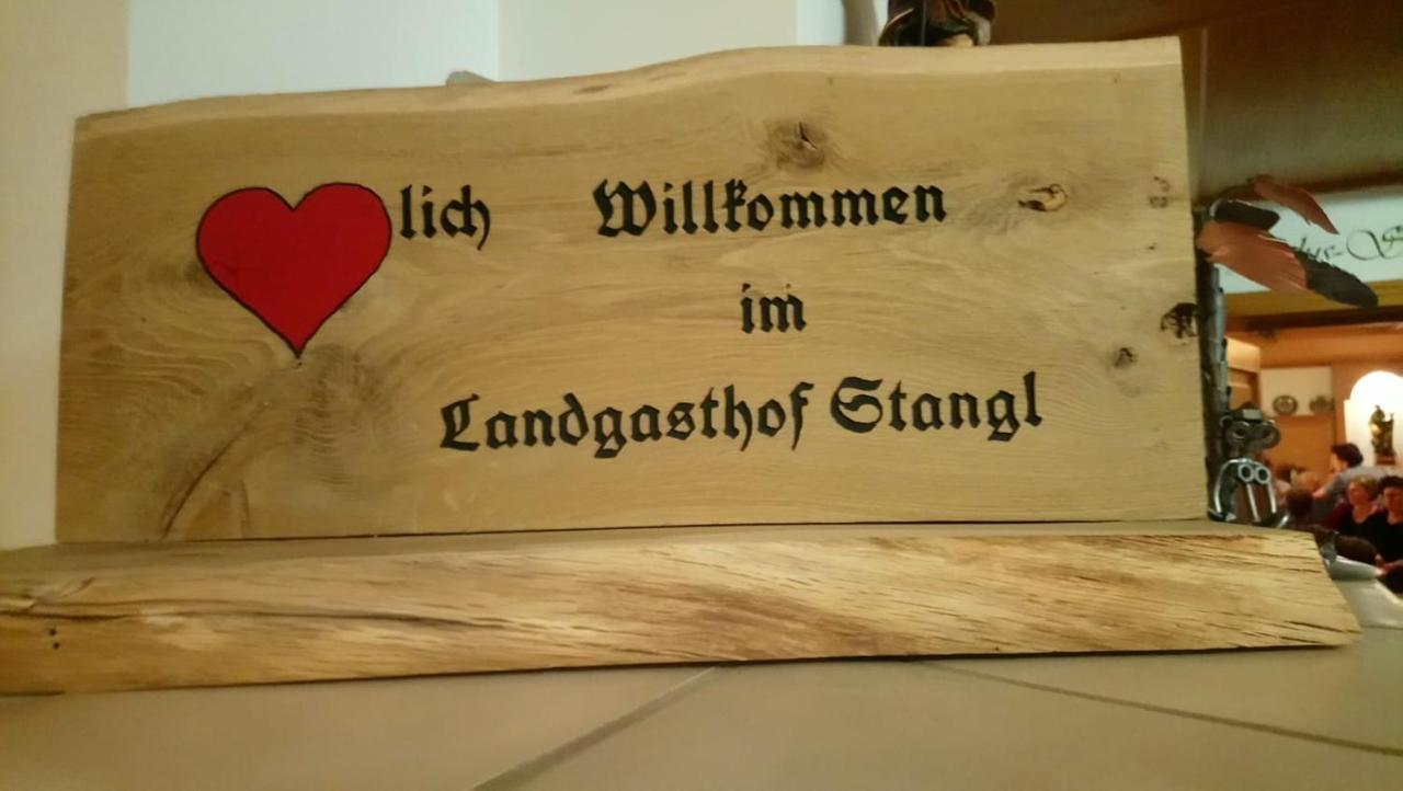 Landgasthof Stangl Moosinning Exterior foto